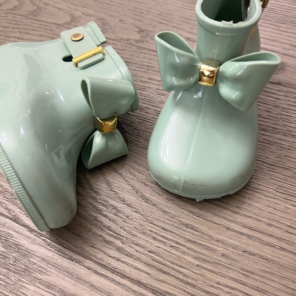 Green Rain & Snow Boots with Bow Detail